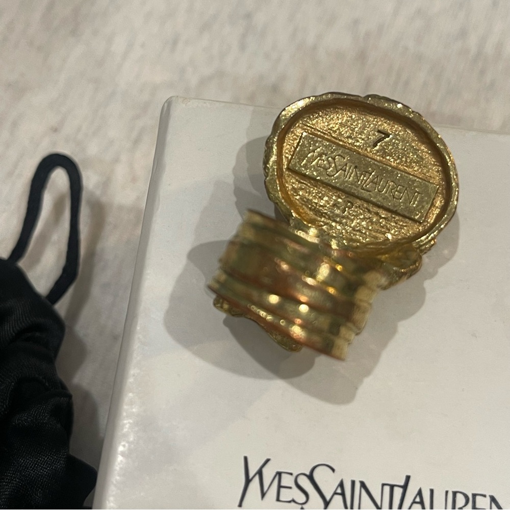 Yves Saint Laurent Gold Ring with Vibrant Red Accent Vintage YSL Cabachon Ring - Picture 3 of 3